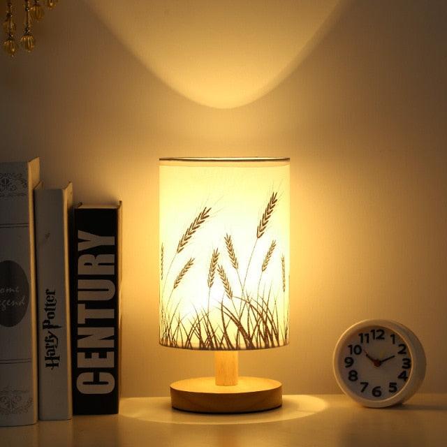 Simple Modern Table Lamp Bedroom Study Bedside Lamp 5V-220v Dimming Solid Wood Creative Birthday Gift Night Light Decorative Table Lamp Cute Study Lamps for Bedroom Décor